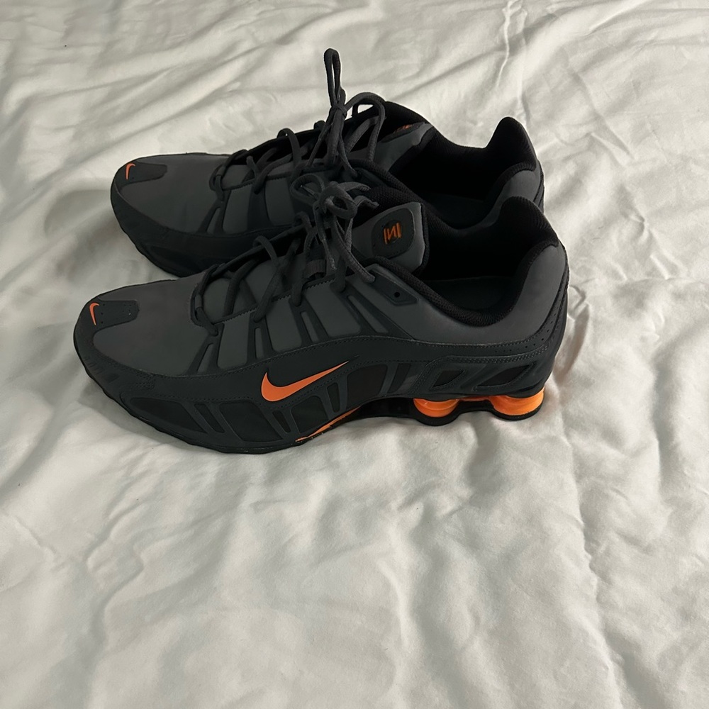 NIKE SHOX TURBO 3.2